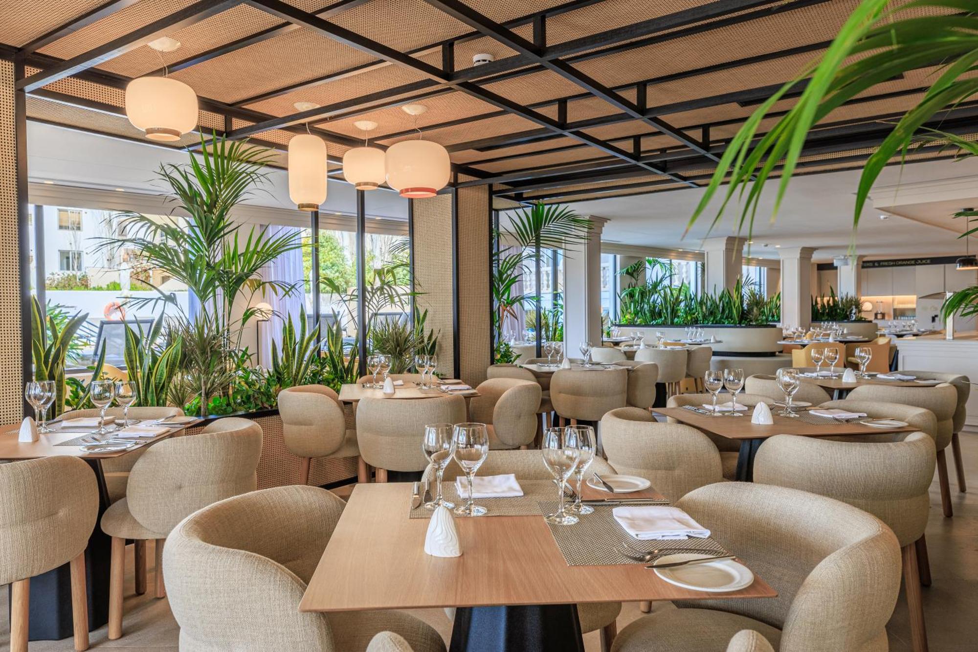 Hotel Illa D'Or & Club Apts 4* Sup Порт де Пойенса Екстериор снимка